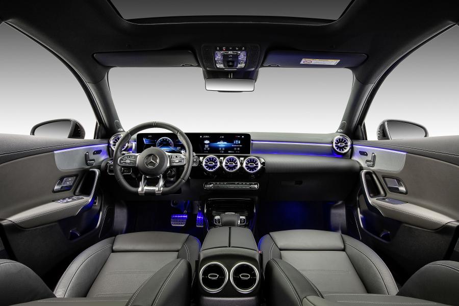 Торпедо Mercedes-AMG A35 L 4Matic (Z177) 2019 года  (CN) (фото 4 из 40)
